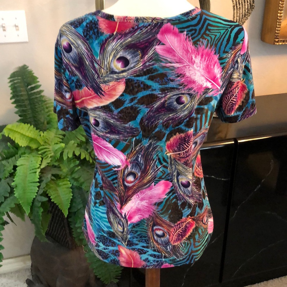 SZ M PETER NYGARD TOP. VERY COLORFUL SHORT SLEEVE V NECK - Picture 2 of 4